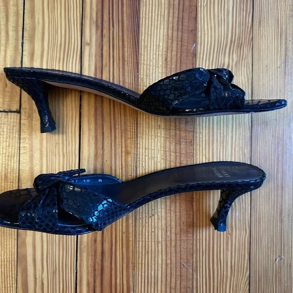 Stuart Weitzman Black Slide Sandals - size 10 - Picture 7 of 7